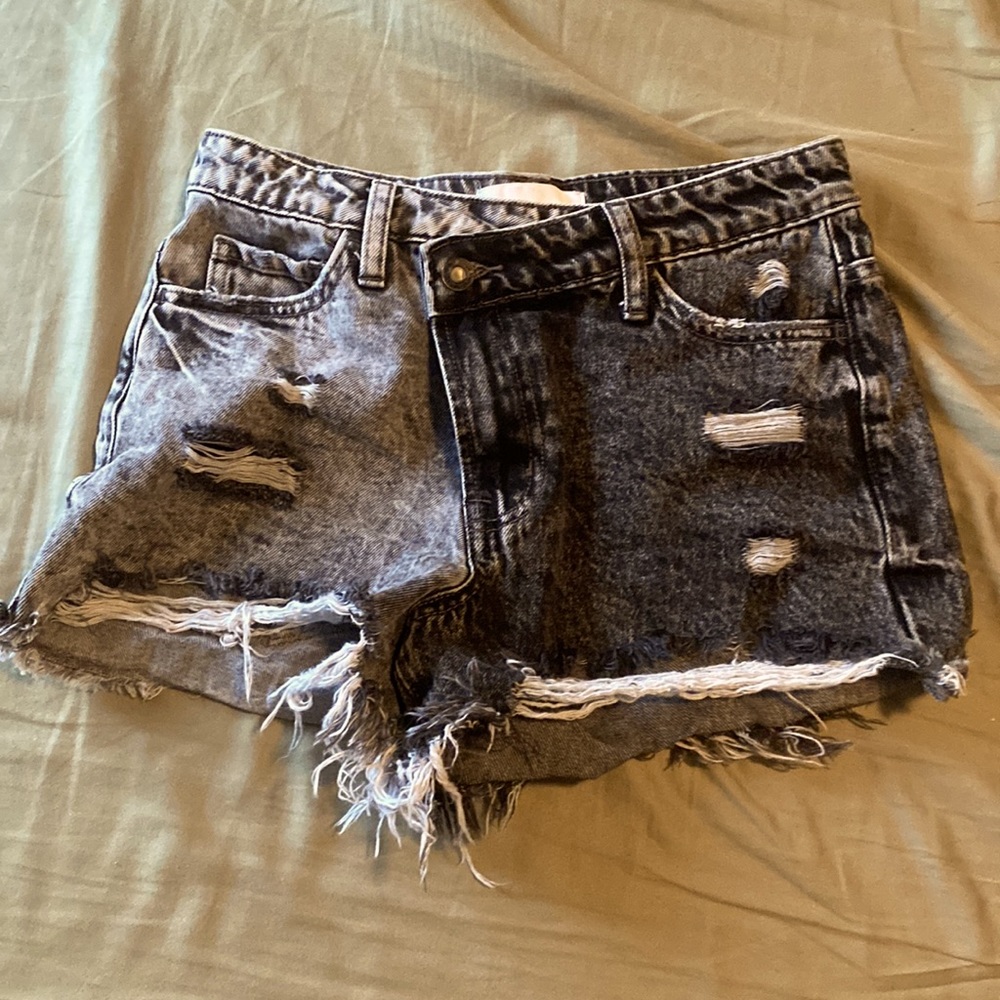 Vervet Asymmetrical Jean Short